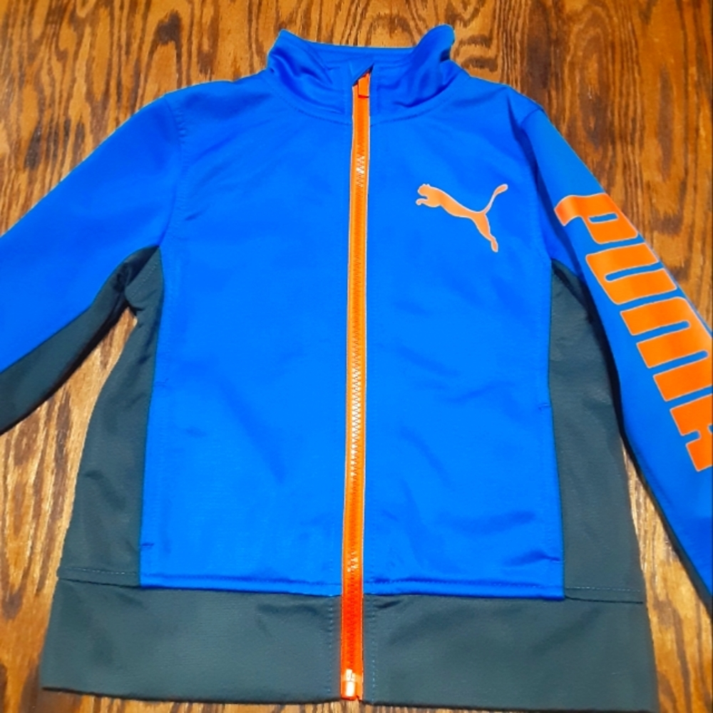 Boys Puma sz 4 jacket